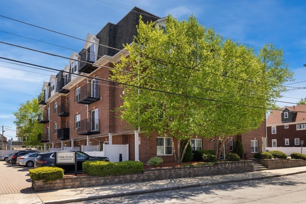 179 Park St 304