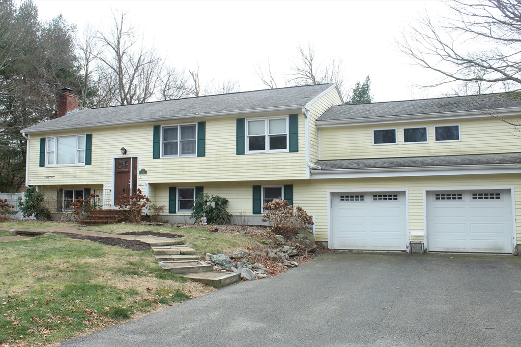 24 Santee Rd