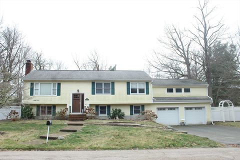 24 Santee Rd Brockton MA 02301