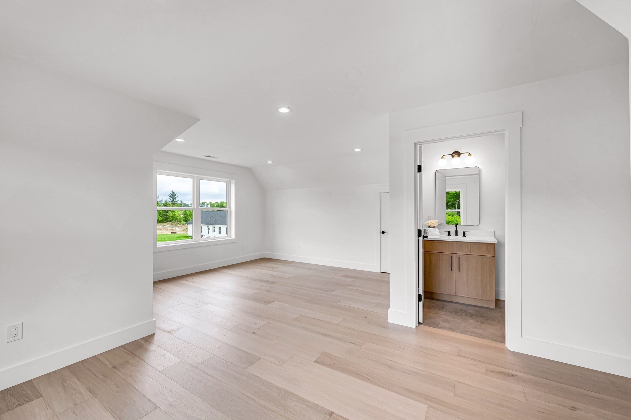 32 Balsam Hill Rd, Ludlow, MA, 32 Balsam Hill Rd, Ludlow, MA Photo #31