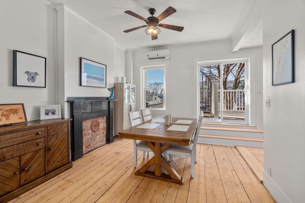 96 Baldwin St 1