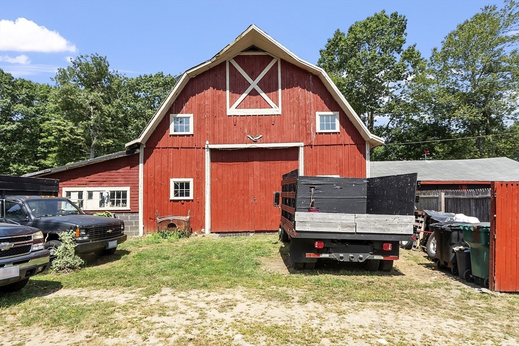 171 South Rd