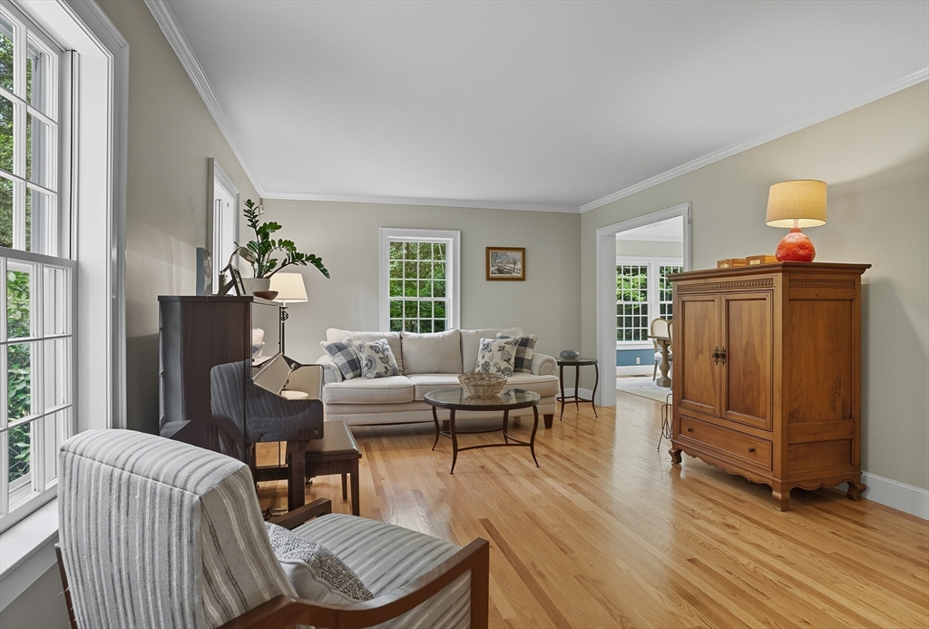 16 Priest Rd