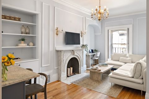 127 Beacon Street 41 Boston MA 02116