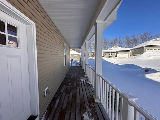 61 Spring Hill Dr 61