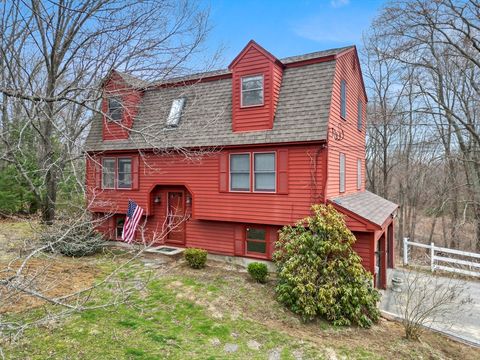 6 Skunk Rd Merrimac MA 01860
