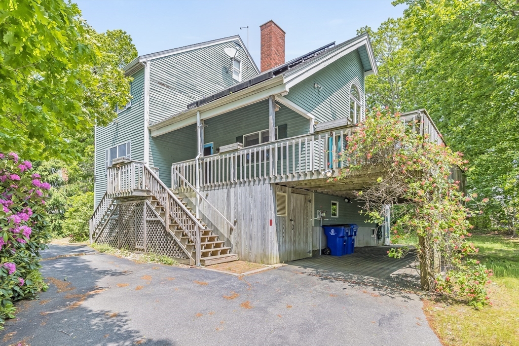 43 Sea Breeze Dr