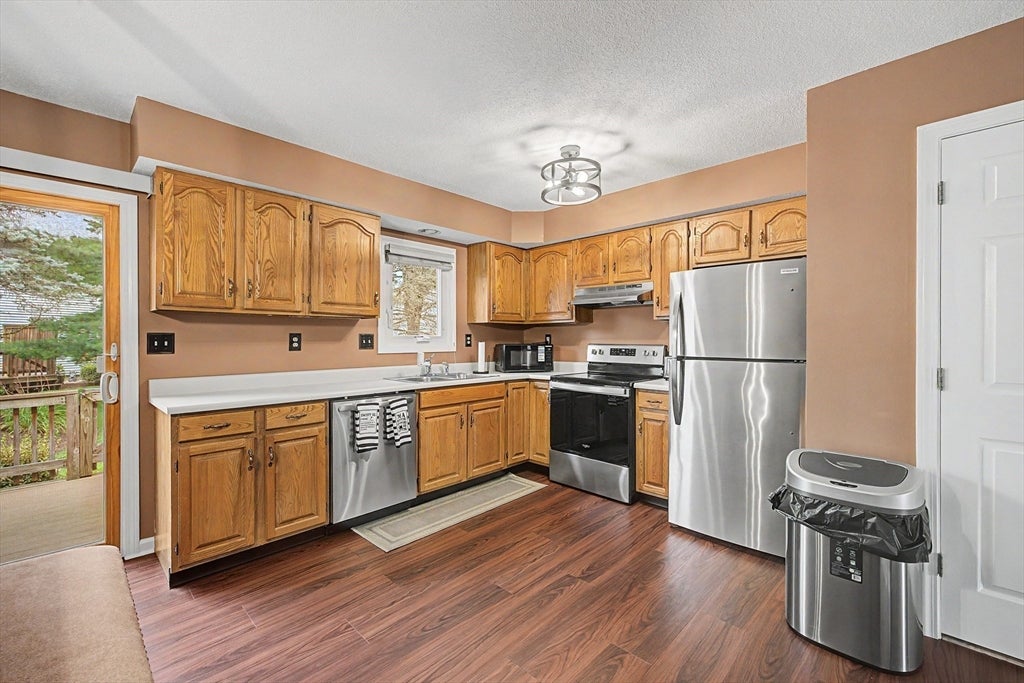 200 Lambert Terrace #79, Chicopee, MA, 200 Lambert Terrace #79, Chicopee, MA Photo #12