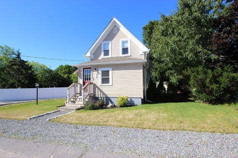 Photo of 2795 Cranberry Hwy, Wareham, MA 02571 (MLS # 73538622)