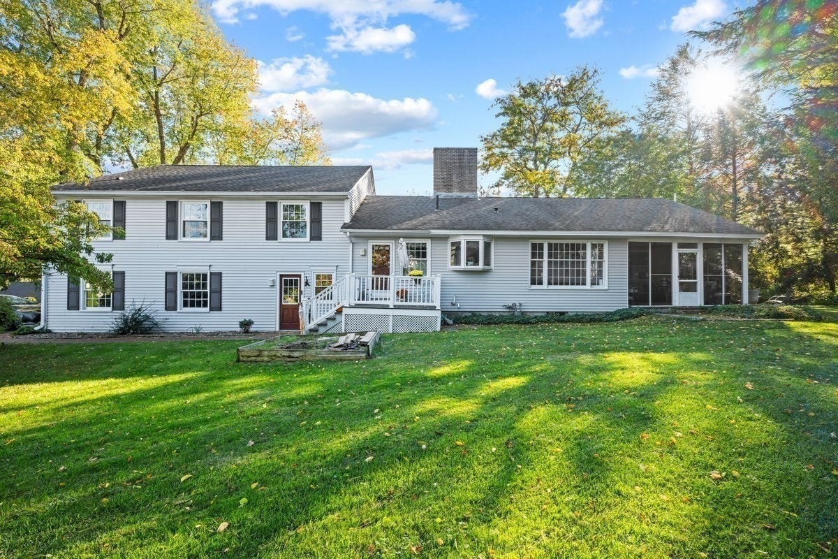 15 Juniper Rd, Fitchburg, MA, 15 Juniper Rd, Fitchburg, MA Photo #28