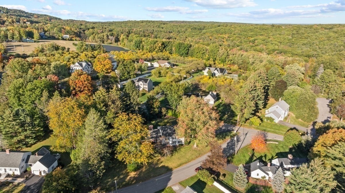 15 Juniper Rd, Fitchburg, MA, 15 Juniper Rd, Fitchburg, MA Photo #34