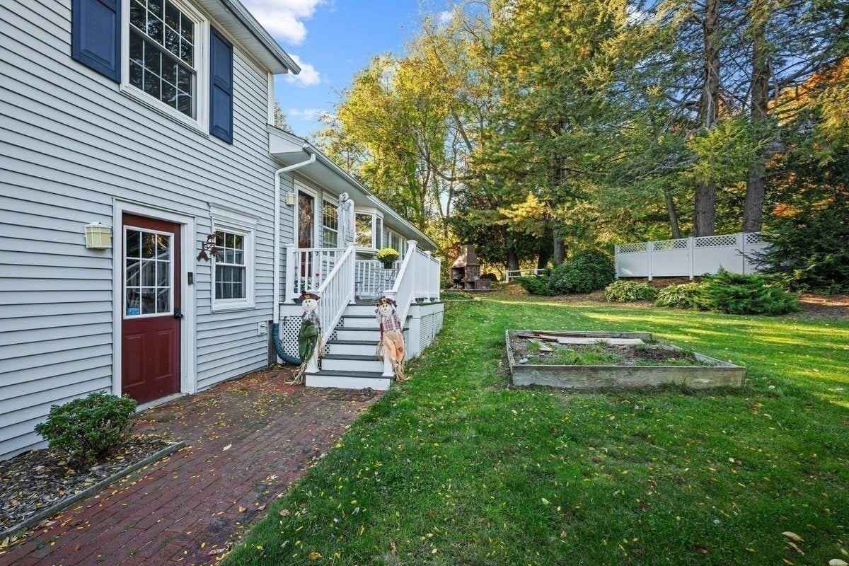 15 Juniper Rd, Fitchburg, MA, 15 Juniper Rd, Fitchburg, MA Photo #27