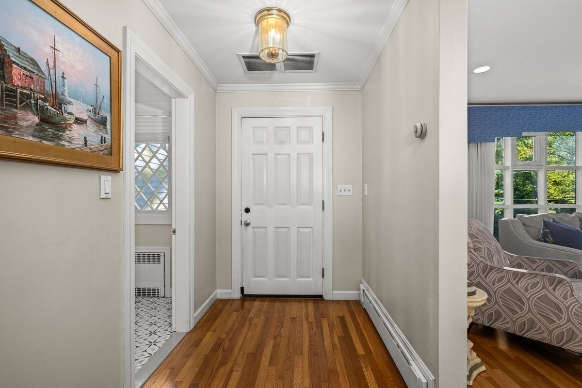 15 Juniper Rd, Fitchburg, MA, 15 Juniper Rd, Fitchburg, MA Photo #11