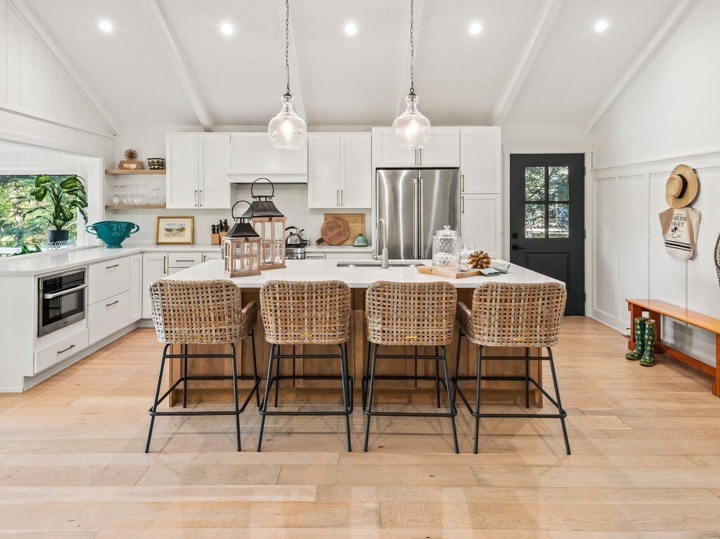 6 Winding Cove Rd