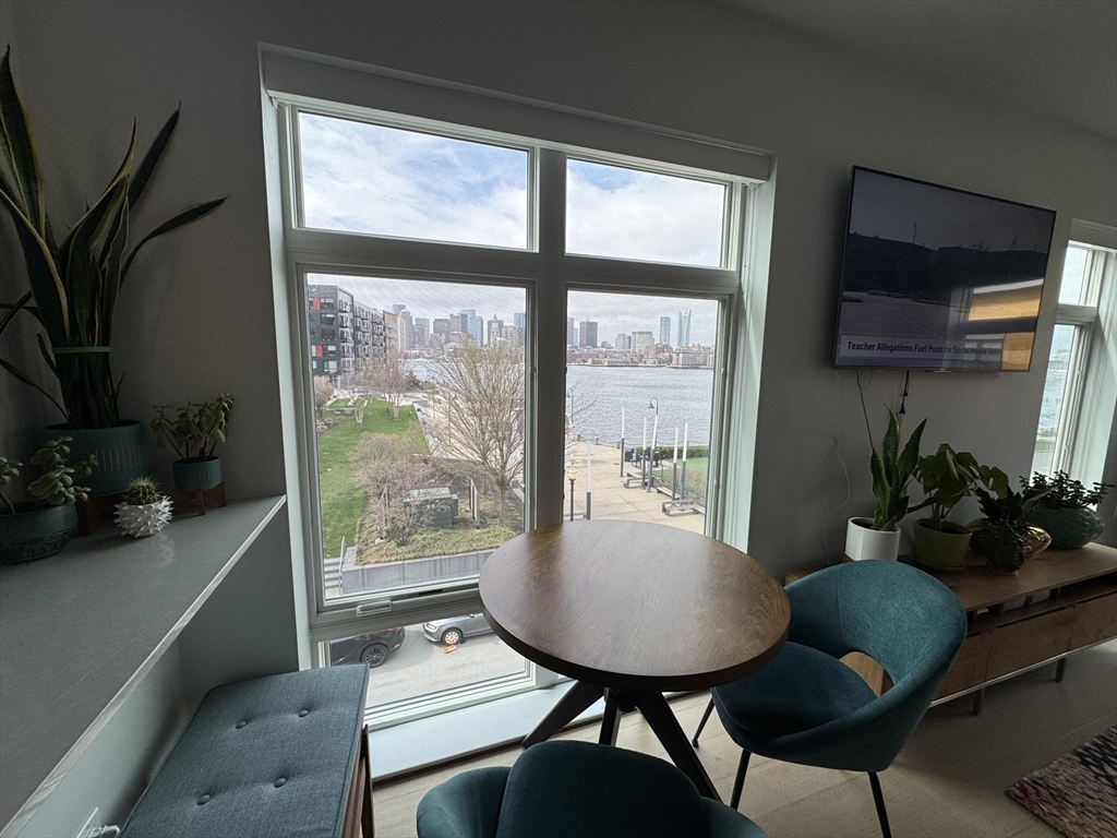 1 Lisbon St 301