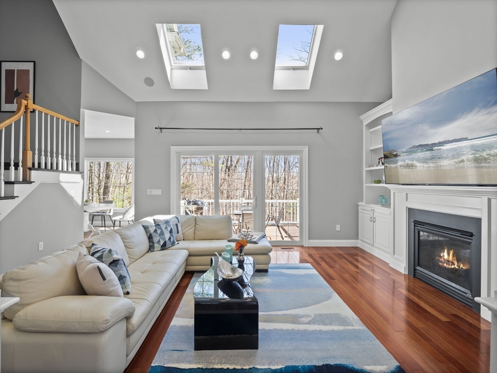 81 Peach Tree Lane