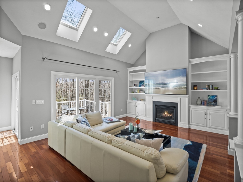 81 Peach Tree Lane