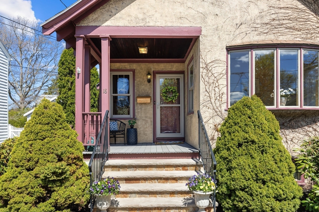 18 Glendale Ave