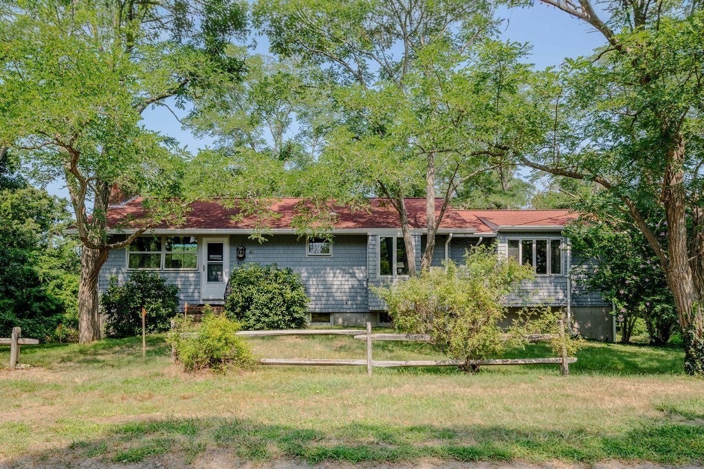 450 Lieutenant Island Rd, Wellfleet, MA Photo #1