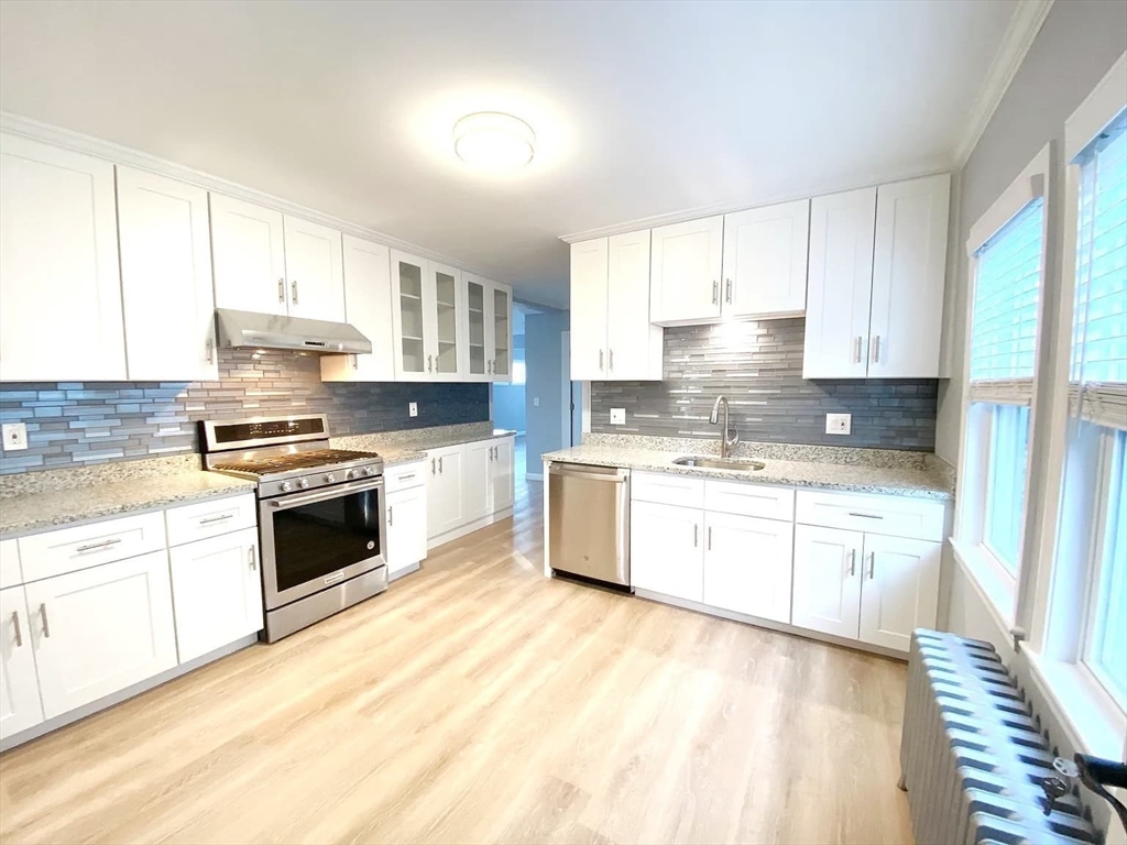 1 Vincent Ave 1