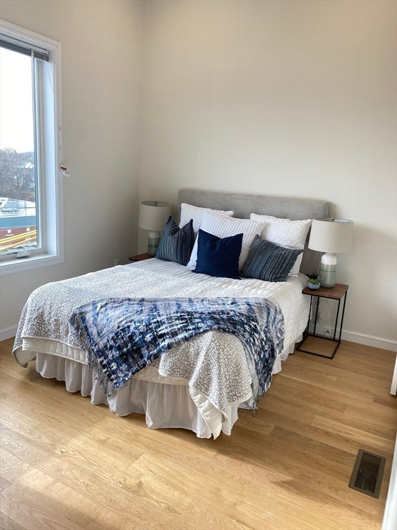 385 Pleasant St #7, Watertown, MA Photo #10