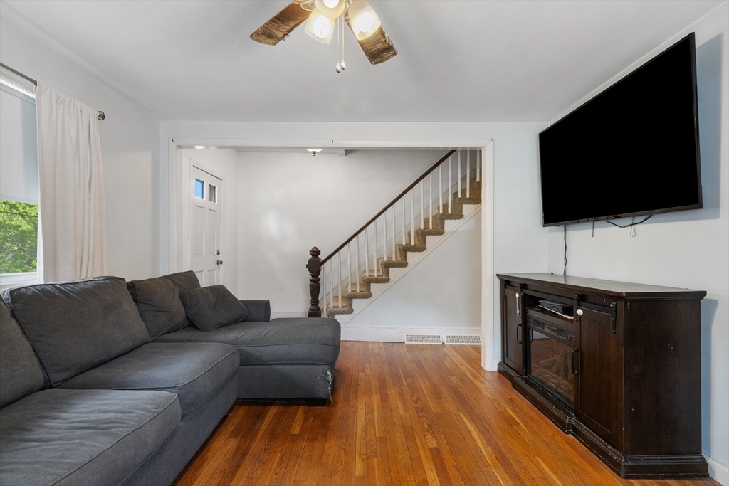 134 Primrose Hill Road