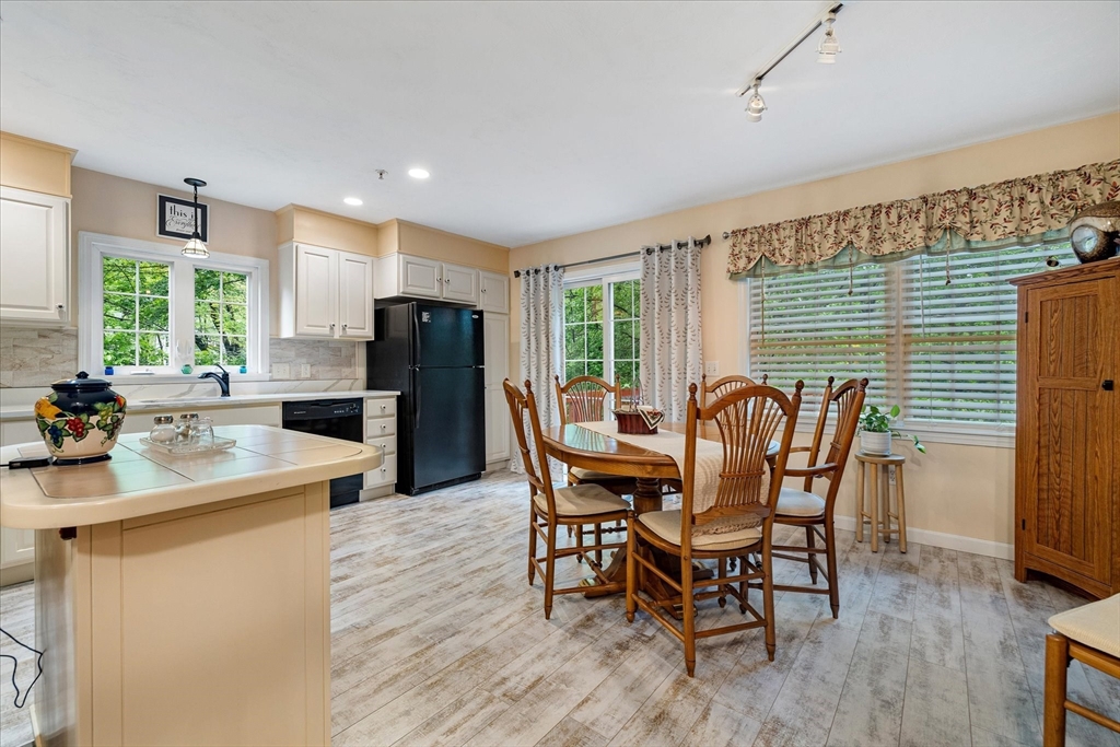 63 Shrine Ave 1