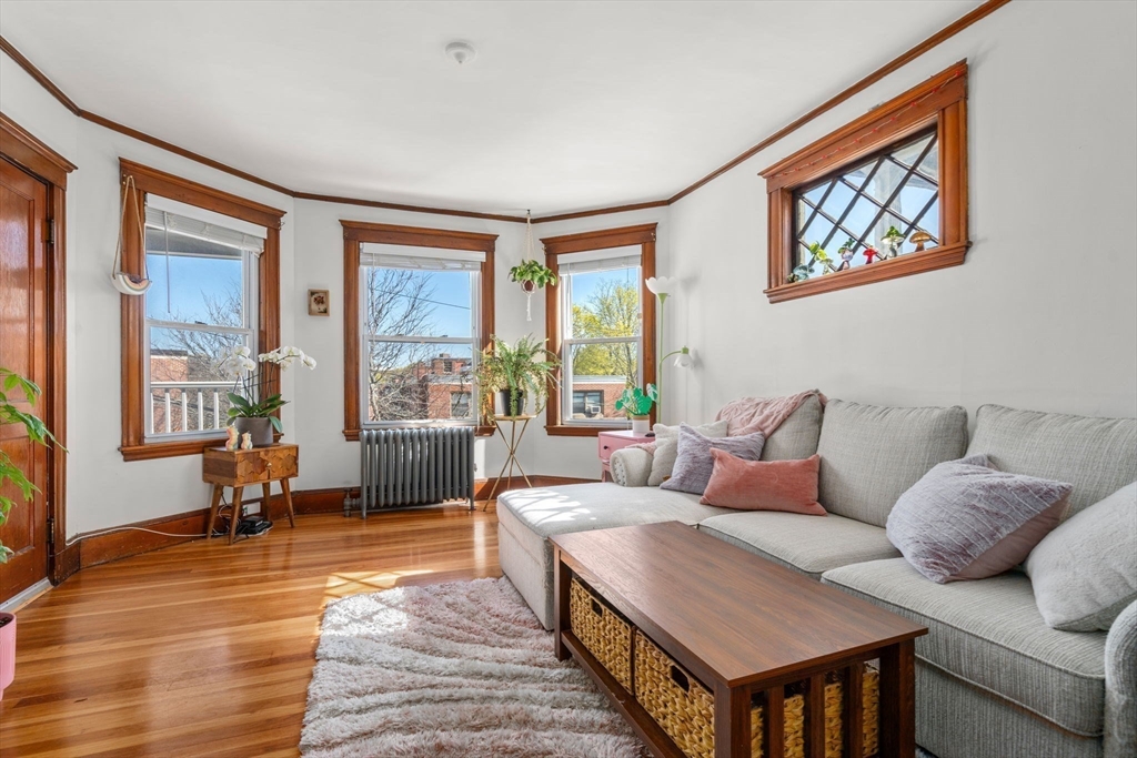 18 Saint Rose St 2
