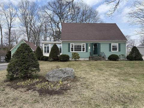 89 Oakcrest Drive North Attleboro MA 02760