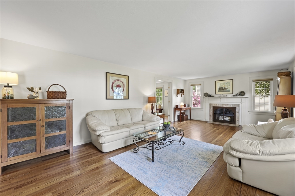 141 Pleasantview Avenue