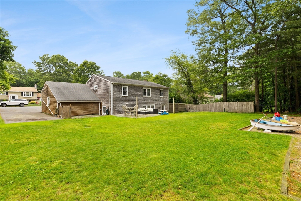 15 Greenwood Ave