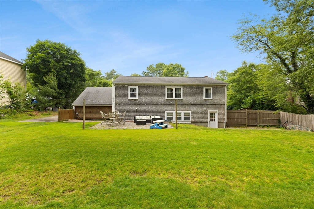 15 Greenwood Ave