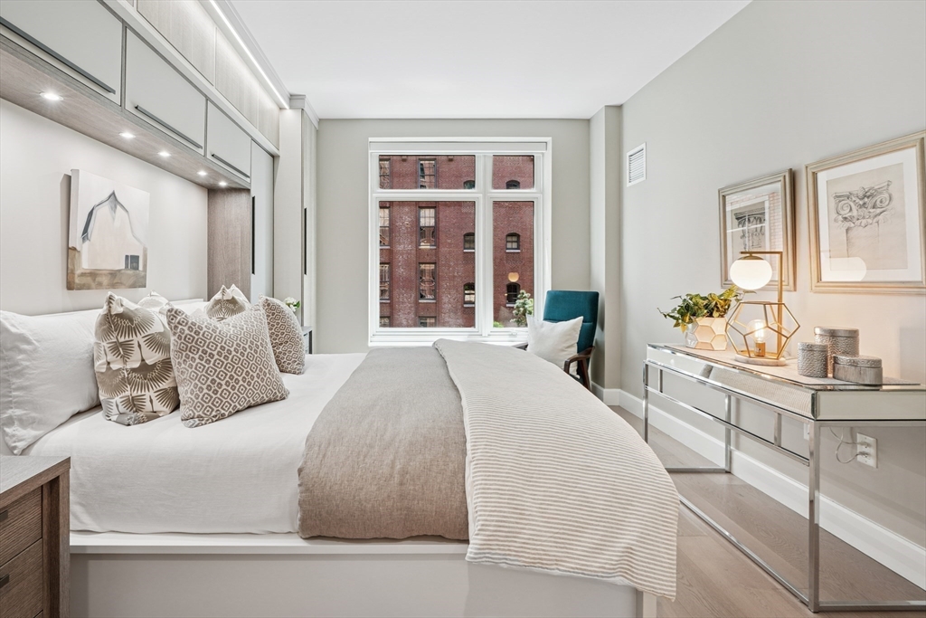 100 Lovejoy Wharf 5N