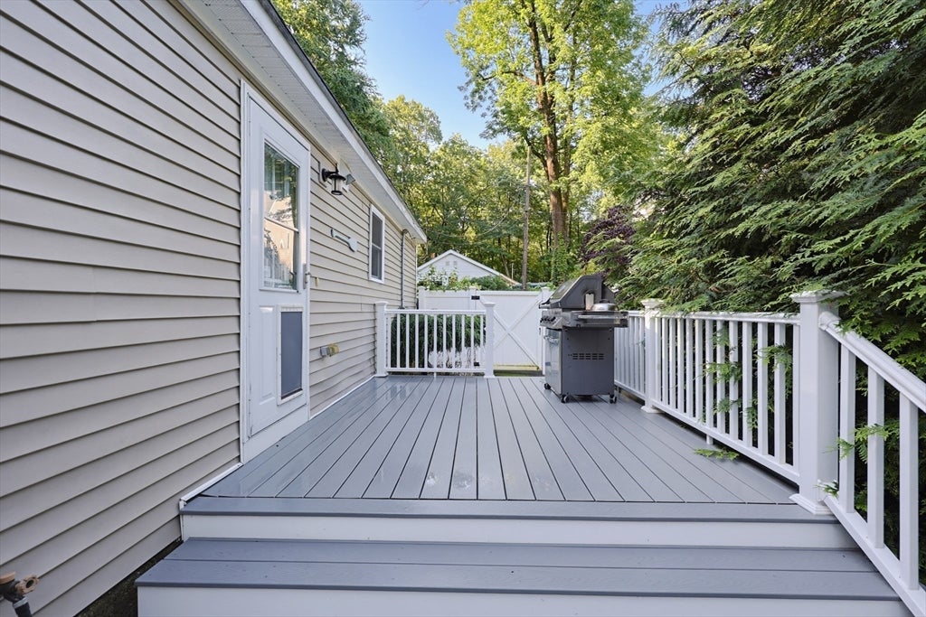 19 Knoll Road, Hopkinton, MA, 19 Knoll Road, Hopkinton, MA Photo #25