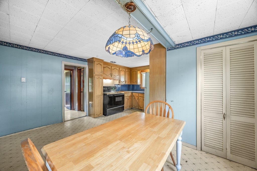 162 Arcadia Blvd, Springfield, MA, 162 Arcadia Blvd, Springfield, MA Photo #14