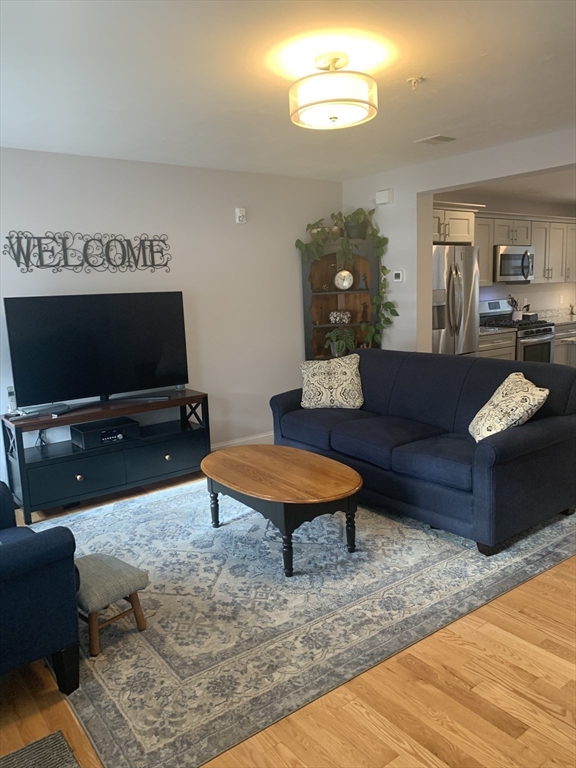 55 Plymouth Street B6