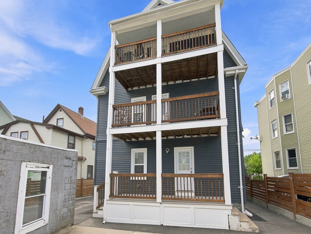 69-71 Swan Street