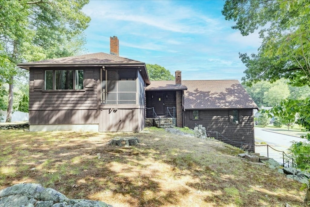 43 Ledgewood Dr, Danvers, MA, 43 Ledgewood Dr, Danvers, MA Photo #5