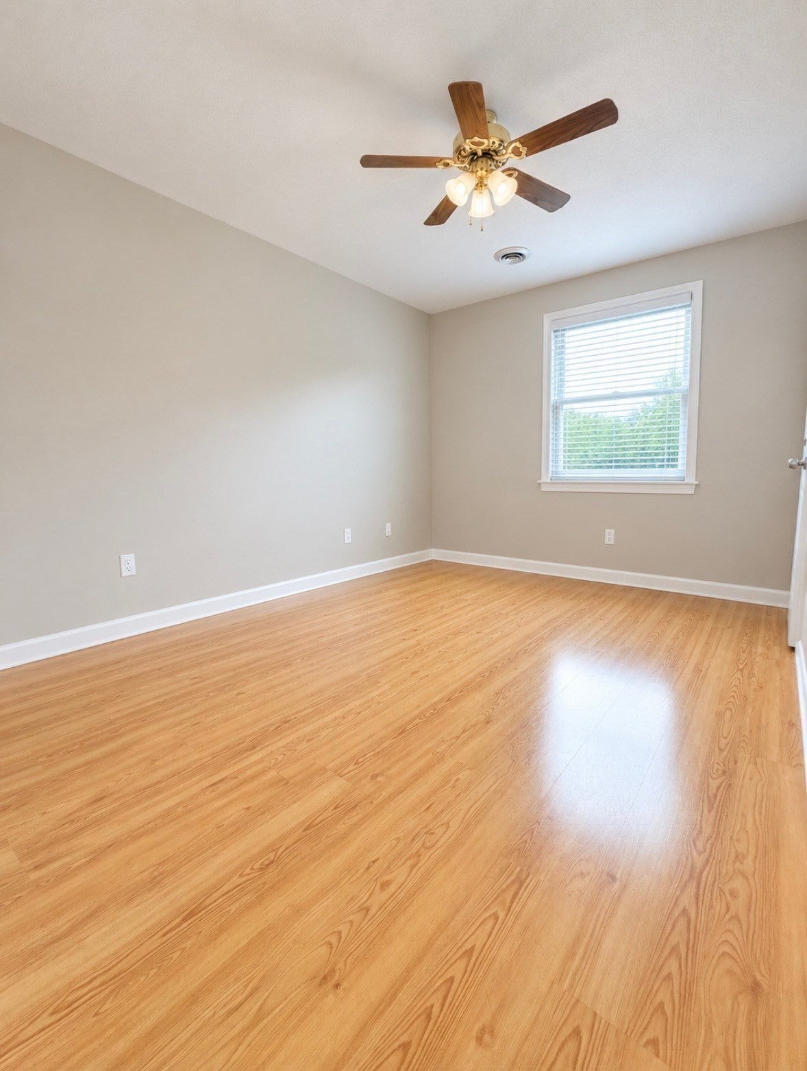 225 Shove St #B5, Fall River, MA, 225 Shove St #B5, Fall River, MA Photo #16