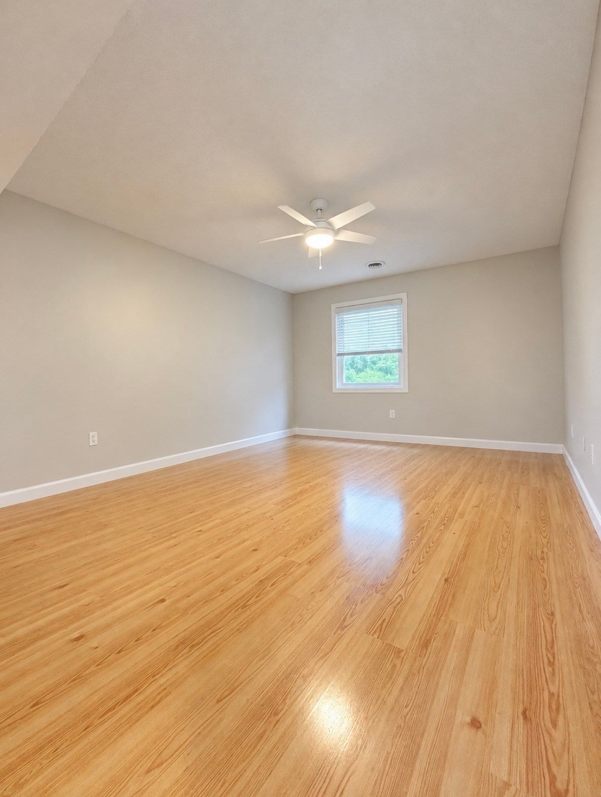225 Shove St #B5, Fall River, MA, 225 Shove St #B5, Fall River, MA Photo #13