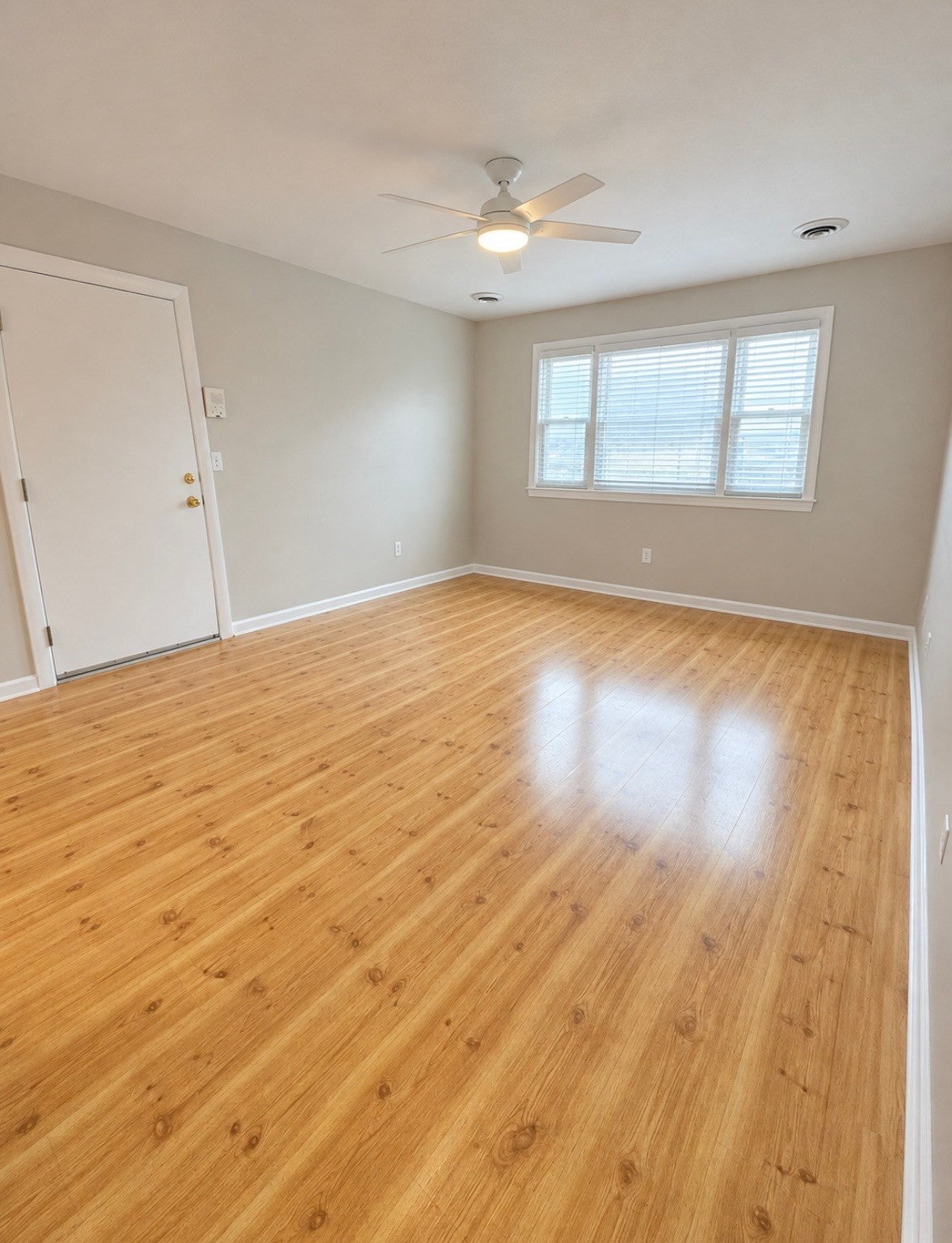 225 Shove St B5