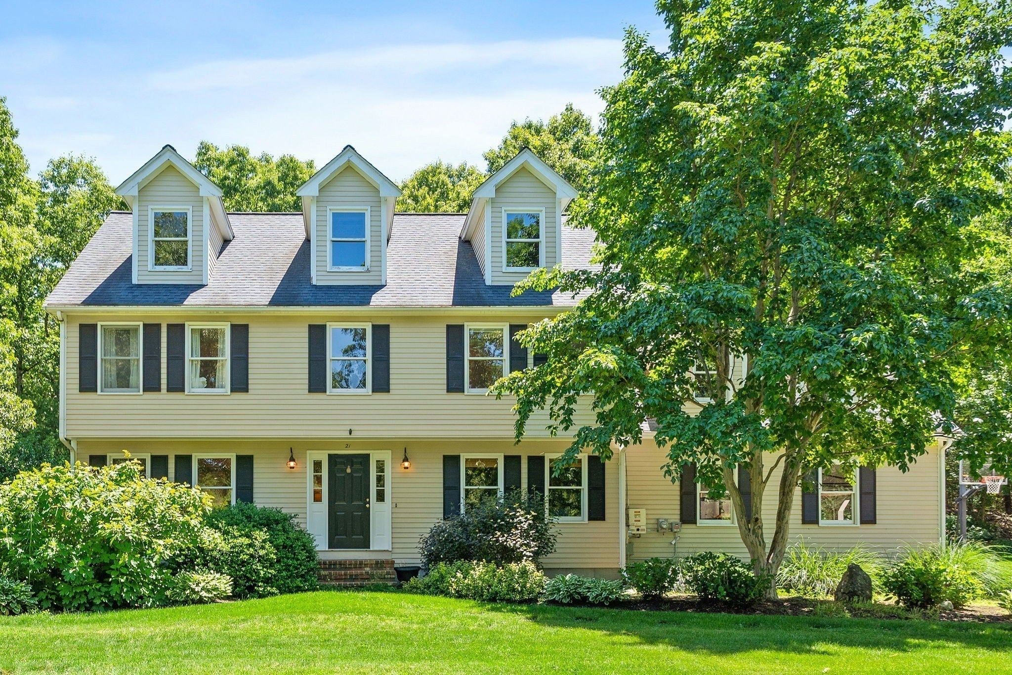 21 Bridie Ln