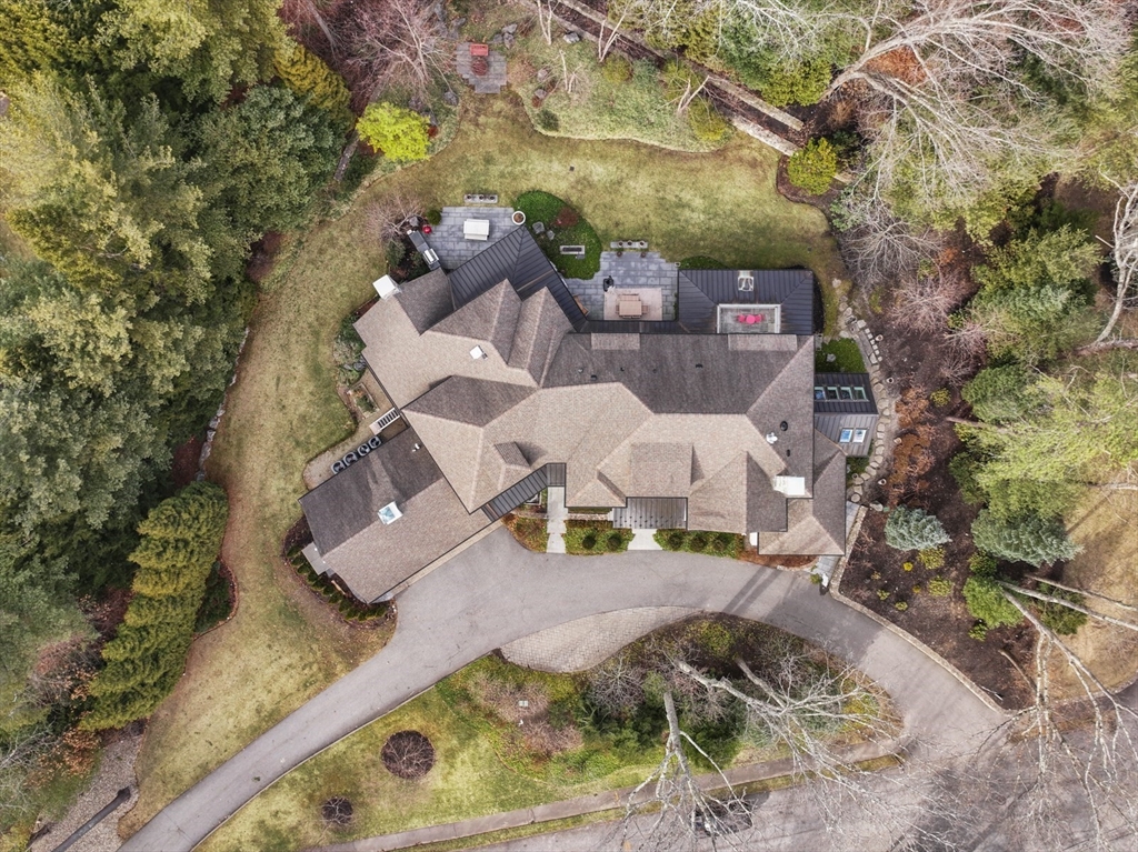 55 Ridge Hill Farm Rd