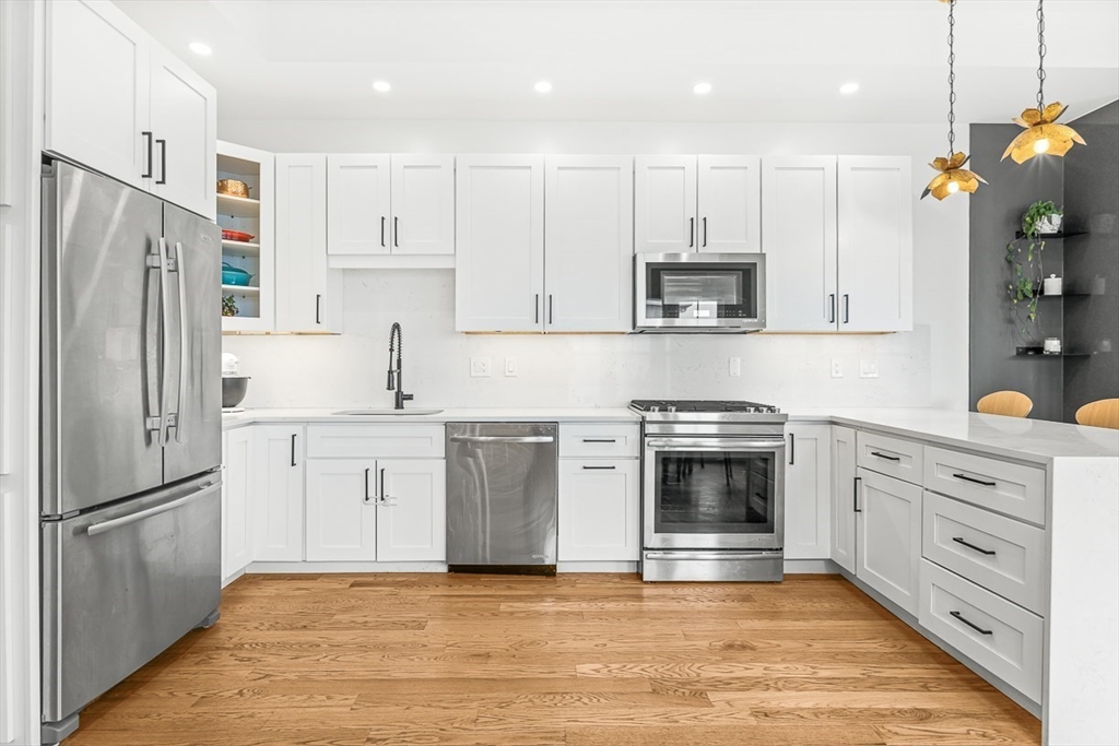 239 Lexington St 2