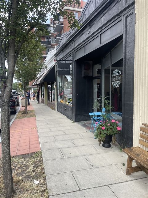 117-121 Trapelo Rd Belmont MA 02478