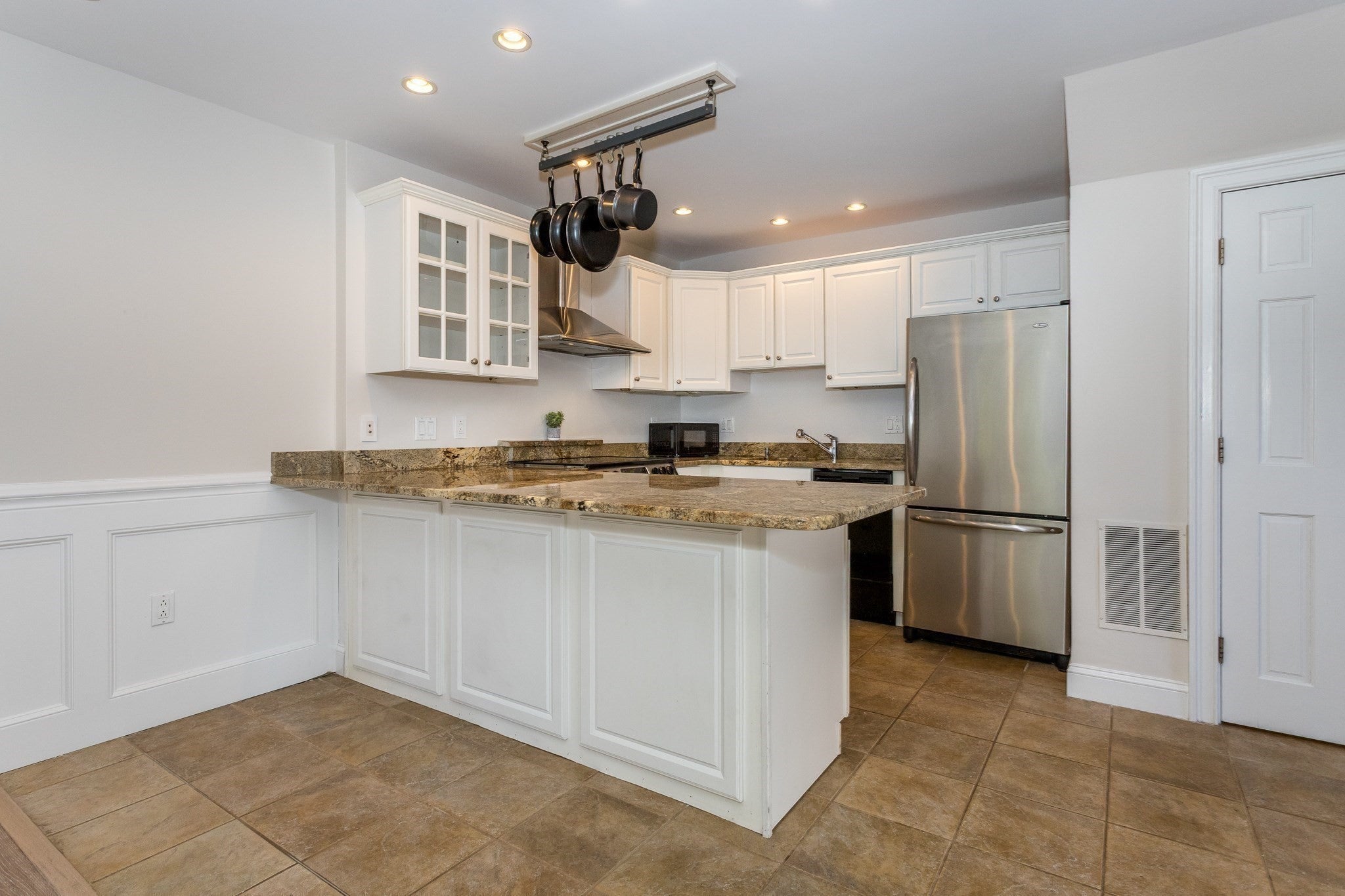 160 Quincy Shore Dr #106, Quincy, MA, 160 Quincy Shore Dr #106, Quincy, MA Photo #8