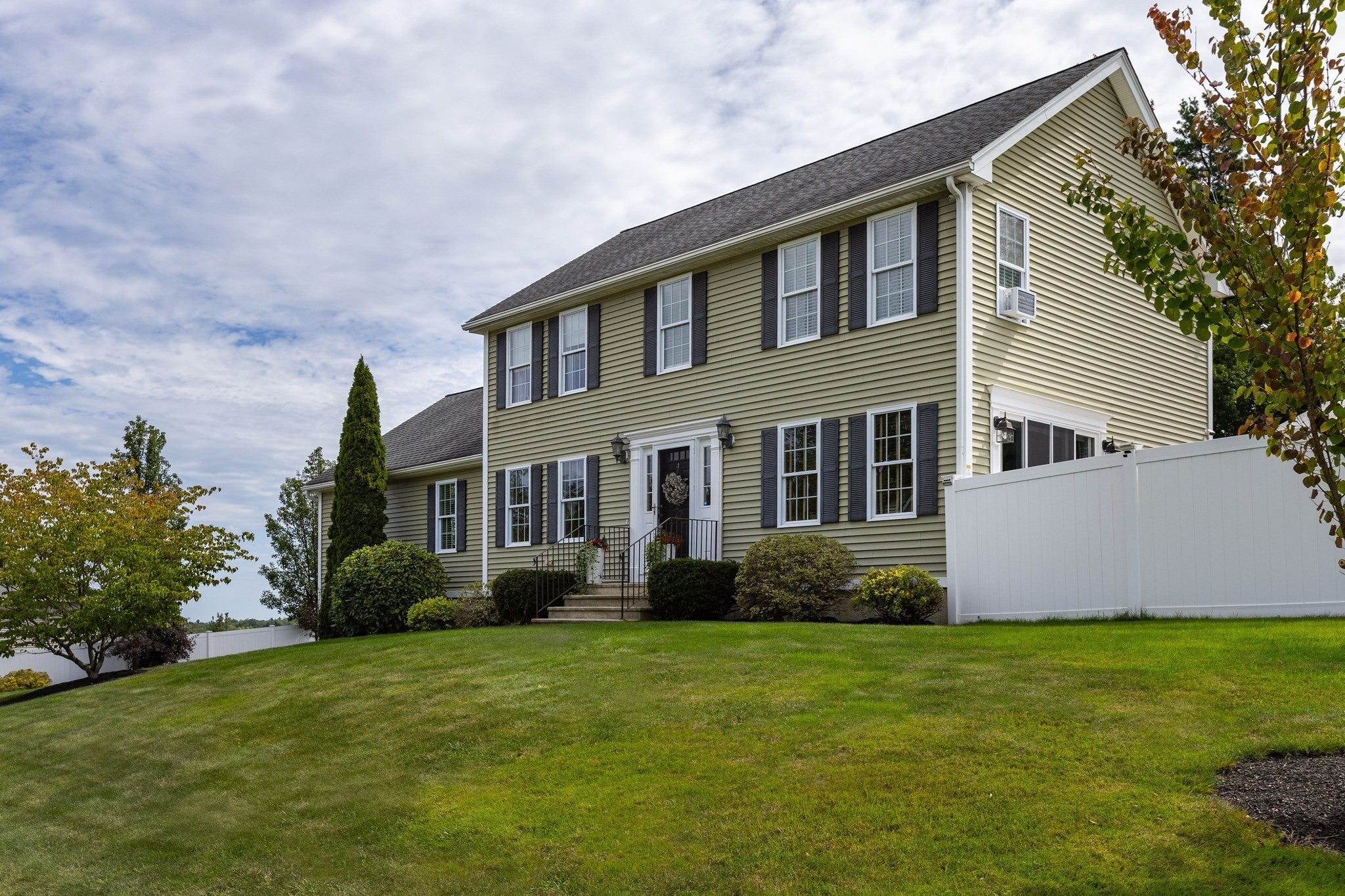 22 Clealand Circle, Rutland, MA, 22 Clealand Circle, Rutland, MA Photo #1