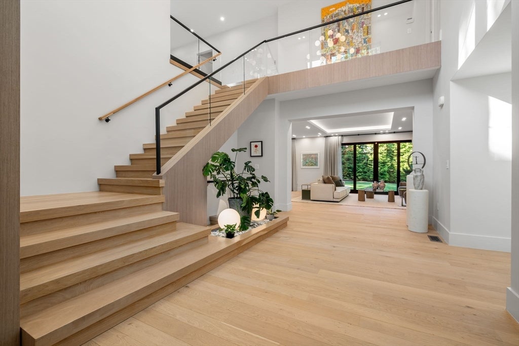 9 Bellevue Road