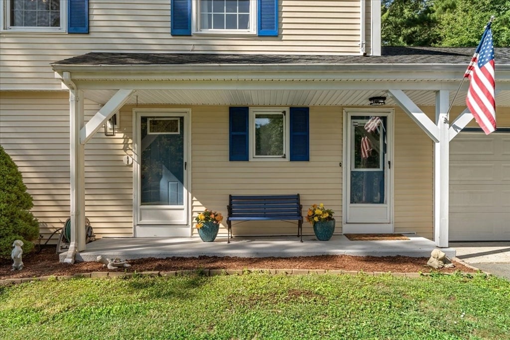 43 Old Powder House Rd, Lakeville, MA, 43 Old Powder House Rd, Lakeville, MA Photo #2