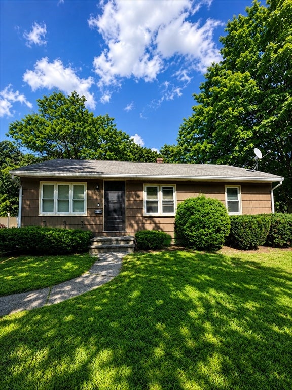 Photo of 37 Mount View Drive, Clinton, MA